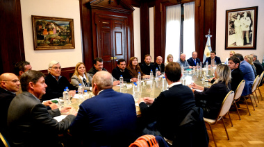 Intendentes bonaerenses le reclaman a Kicillof y encienden las alarmas por la crisis financiera