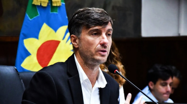 Prioridades de gestión: mientras los vecinos sufren la inseguridad y la crisis, Ghi "farmea aura" en las redes