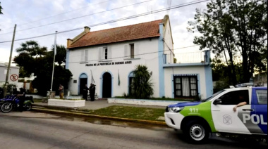 Ola de delitos en City Bell: una nueva marcha vecinal exigió respuestas en la Comisaría Décima