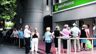 Fin al trámite virtual: avanza la ley bonaerense para que mayores de 60 años tengan atención presencial