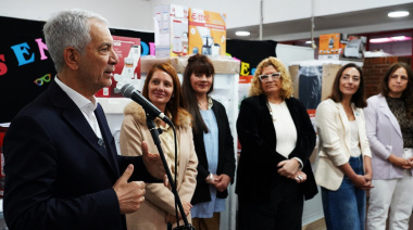 Inversión en asistencia escolar: Alak renovó el equipamiento gastronómico de 32 escuelas del SAE en La Plata