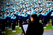 Kicillof tomó juramento a cadetes de la Policía bonaerense y le exigió a Milei los fondos retenidos