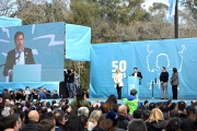 Sin Máximo en el escenario y el massismo ausente, Kicillof encabezó acto en homenaje a Perón