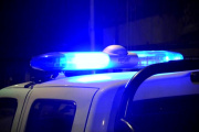 Prófugo escapó de control vehicular, intentó arrollar a policías y lo hallaron en el "telo" con el compañero