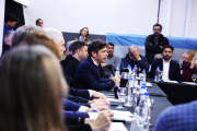 Kicillof prepara su frente y arma condiciones para negociar las listas con La Cámpora y el massismo