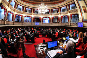 Sin la prensa y con desempate de Magario, el Senado aprobó las reelecciones indefinidas