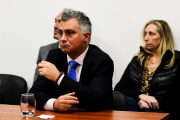 Ser o no ser casta: casi la mitad de los candidatos bonaerenses libertarios son empleados públicos