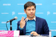 “Rapidito, Toto”: Kicillof apuró a Caputo para que avalen el Endeudamiento