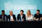 Kicillof activó el "operativo 2027" en Gesell: reunió a su tropa y metió presión a la interna del PJ