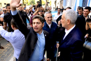 Kicillof asumió la conducción del PJ bonaerense en un clima tenso y con faltazos de La Cámpora