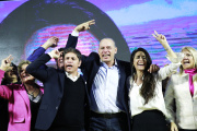 Berni intenta meter fichas y quiere que su esposa compita para gobernadora bonaerense