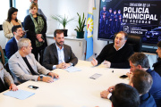 En busca de la policía municipal: los intendentes le meten presión a Kicillof y Alonso