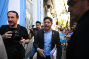 Vamos de nuevo: la visita de Kicillof a Córdoba abrió otro capítulo en la interna peronista
