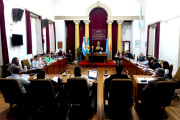 Rebelión en Azul: un concejal de LLA votó con el peronismo en defensa de la Zona Fría