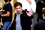 Giro en la paritaria: Kicillof mejoró la oferta salarial y los gremios docentes se reúnen para debatir