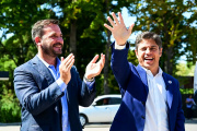 A pesar de la crisis, Kicillof le oficializó un cargo a un intendente que quiere potenciar su figura