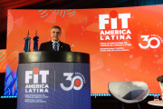 Jorge Macri inauguró la Feria Internacional del Turismo y anunció medidas de alivio para hoteles y restaurantes