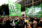 ATE presiona a Kicillof para que incluya el pase a planta permanente en el Presupuesto 2027