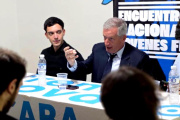 En medio de versiones sobre una candidatura presidencial, Monzó destacó la figura de Massa