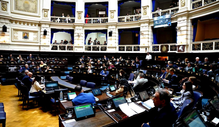 En medio de la puja por los cargos, la Legislatura bonaerense se prepara para sesionar