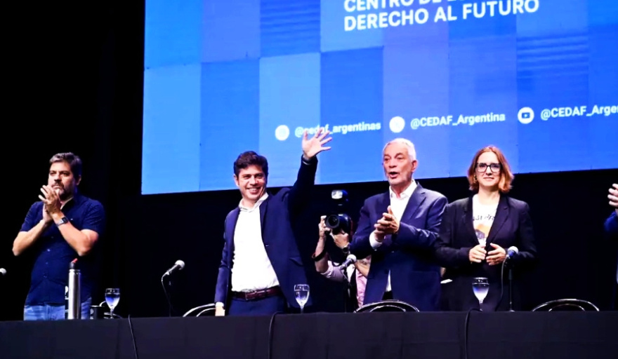Frente a su militancia y de cara al 2027, Kicillof lanzó su think tank en La Plata